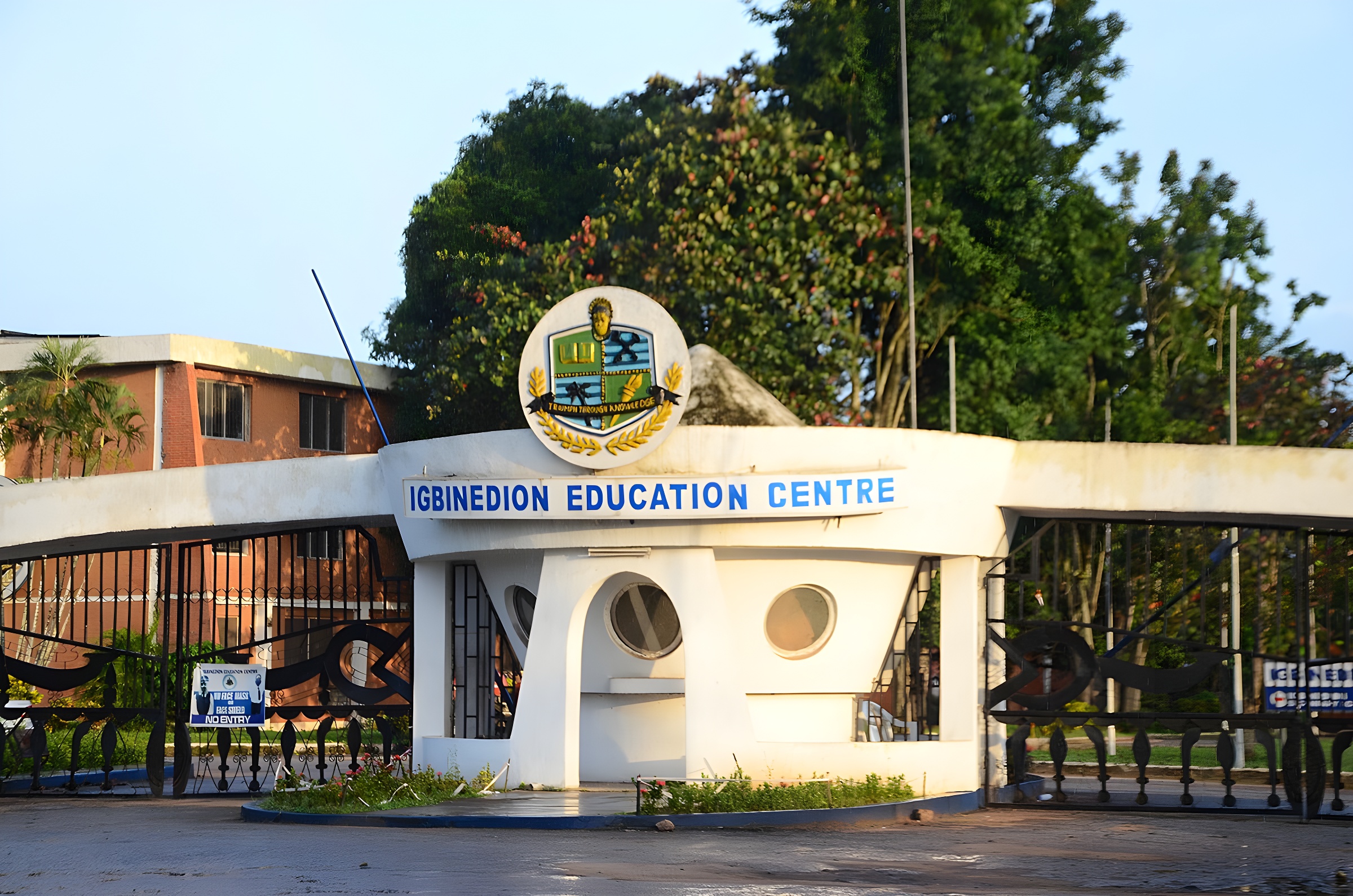 Reviews: Igbinedion Educational Centre, Benin