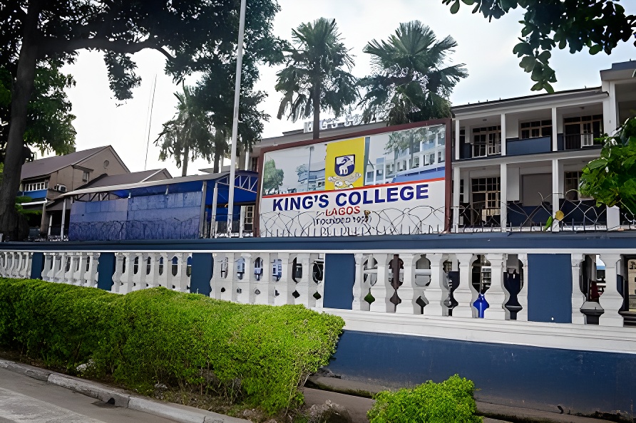 Reviews: Kings College, Lagos