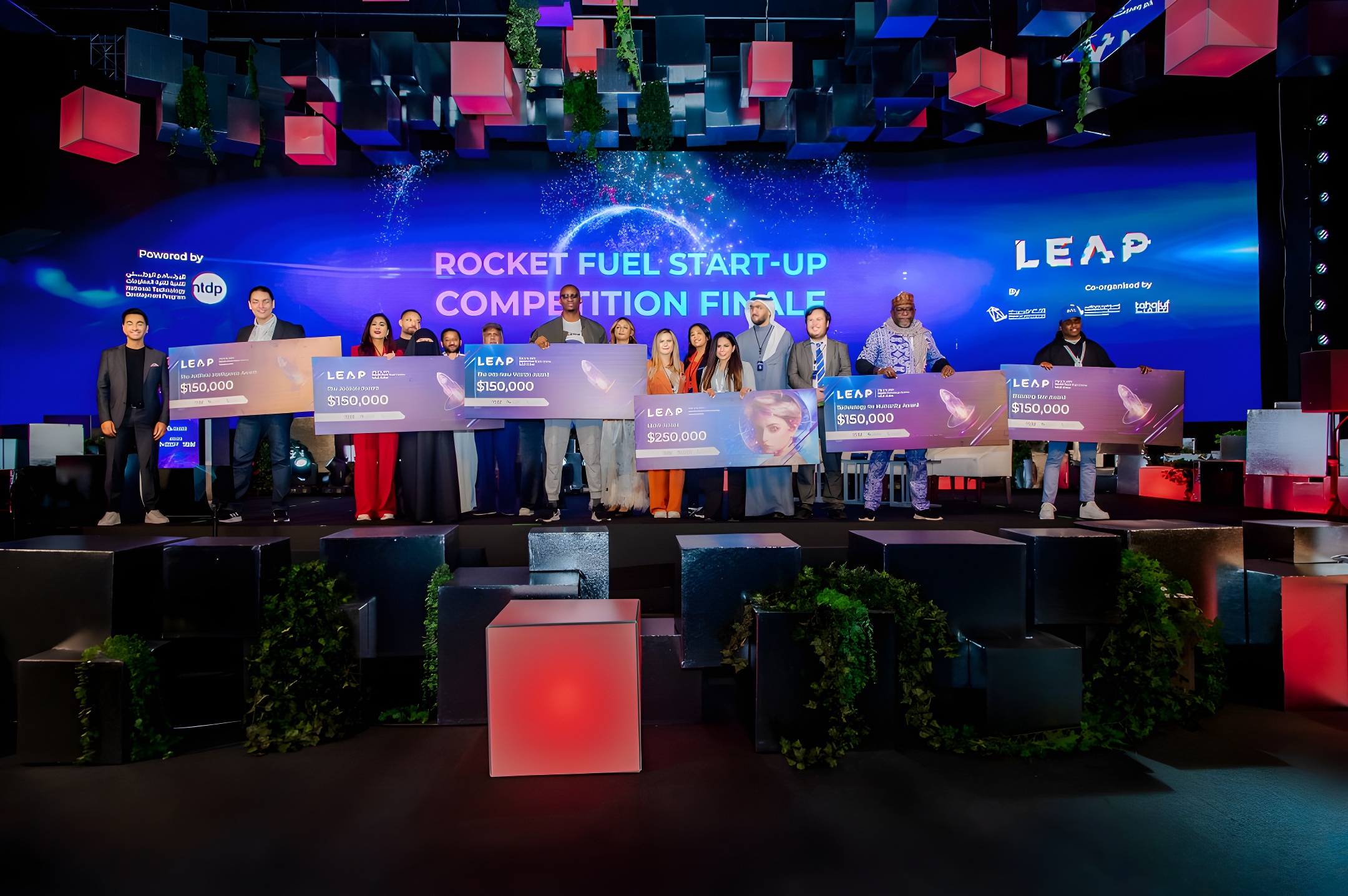 Two Nigerian Startups beat 90 others to win $300,000 at LEAP23 Global Tech Competition